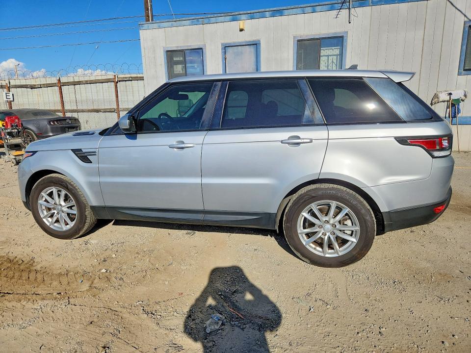 SALWG2PF5GA589698 2016 Land Rover Range Rover photo no. 2
