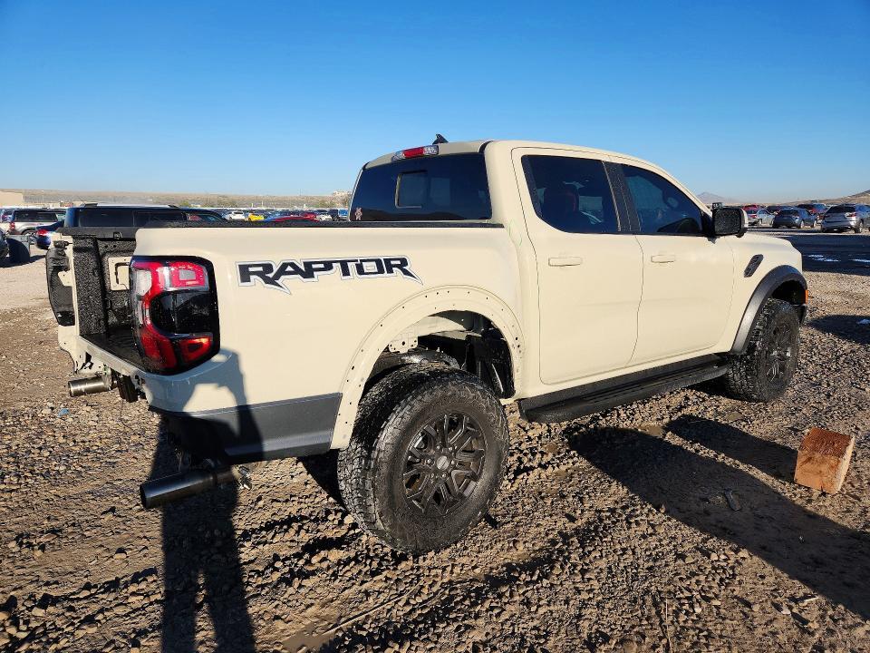2025 Ford Ranger — VIN 1FTER4LR3SLE65466, şəkil 3