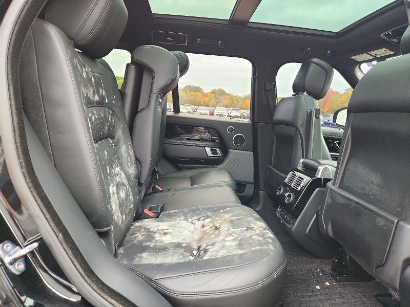 2018 Land Rover Range Rover — VIN SALGS2RE8JA395715, фото 11