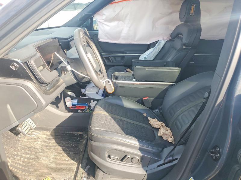 7PDSGABA3PN028350 2023 Rivian R1S photo no. 14