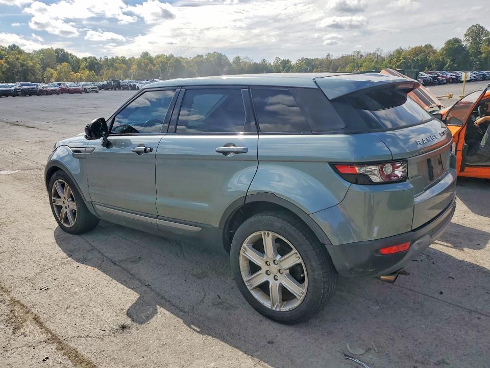 SALVP2BG5FH048913 2015 Land Rover Range Rover photo no. 2