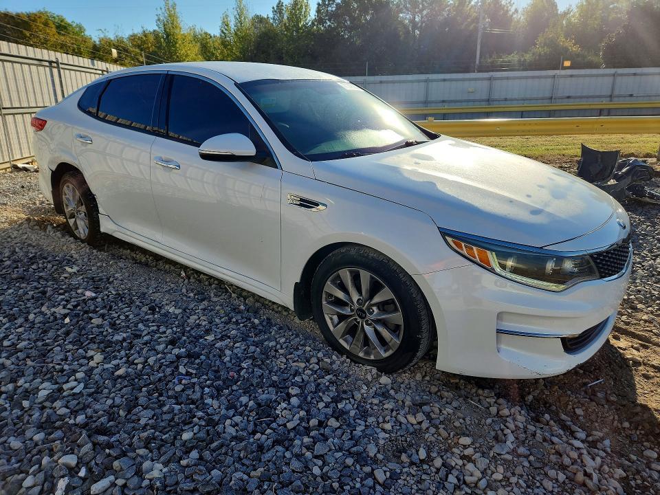 2016 KIA Optima — VIN 5XXGU4L39GG094727, şəkil 4