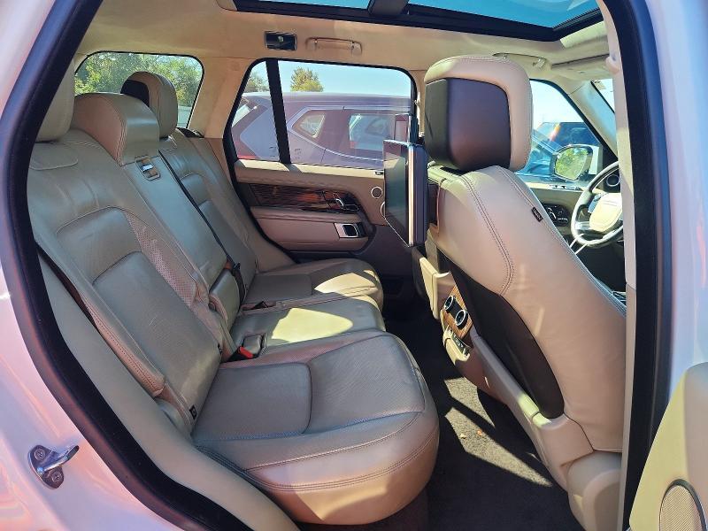 2018 Land Rover Range Rover — VIN SALGS2RE3JA397033, şəkil 10