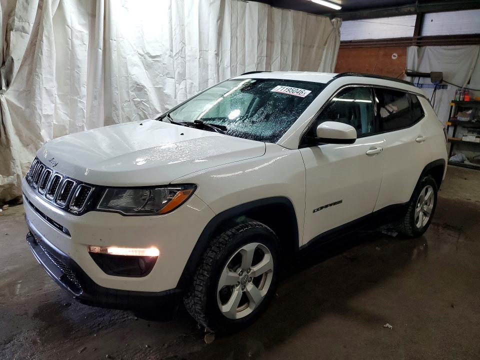 2017 Jeep Compass — VIN 3C4NJDBB2HT641481, şəkil 1