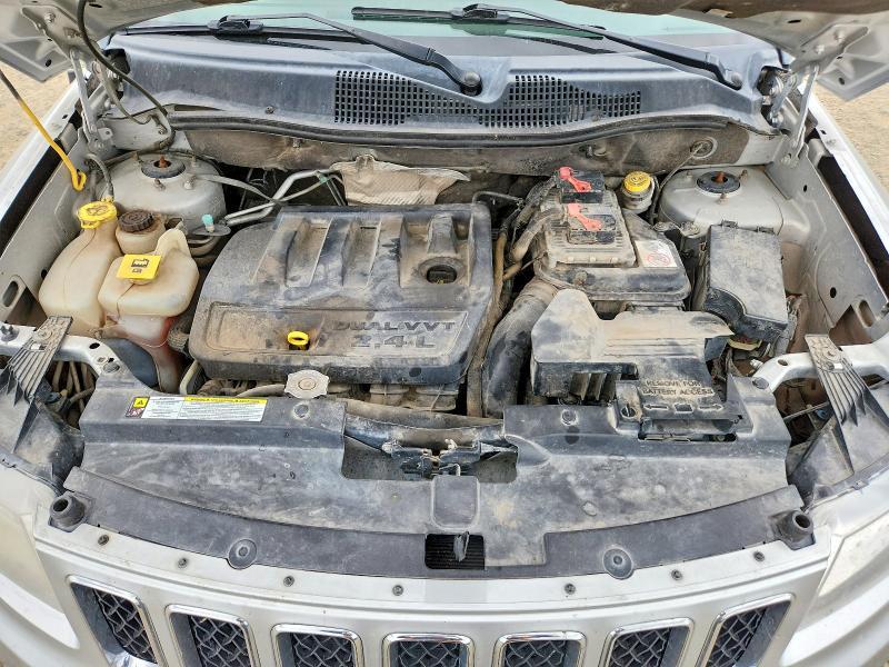 1C4NJDBB7CD553038 2012 Jeep Compass photo no. 11