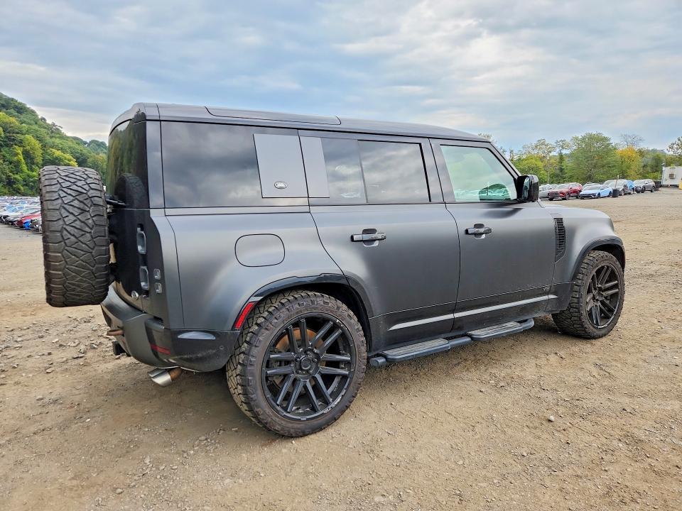 2023 Land Rover Defender — VIN SALEWEEE0P2189861, фото 3