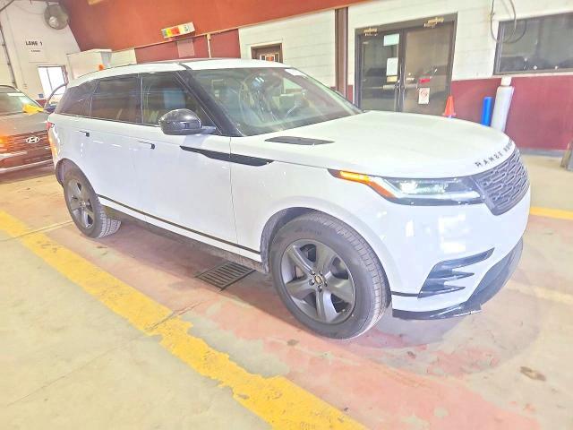 SALYL2EX3SA810806 2025 Land Rover Range Rover photo no. 4