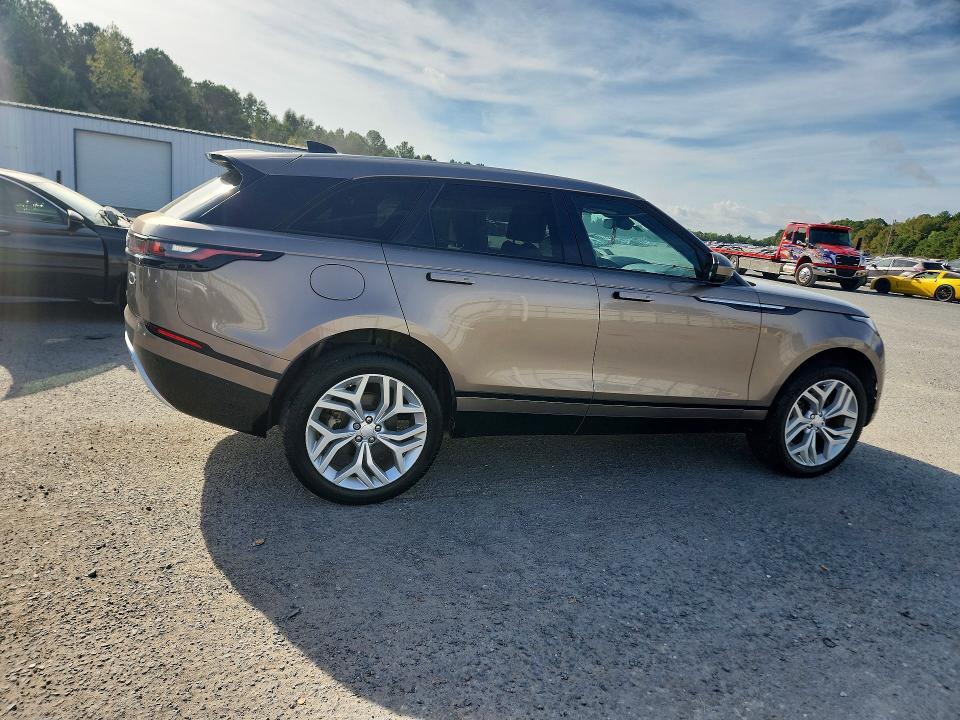2018 Land Rover Range Rover — VIN SALYC2RV6JA702655, фото 3
