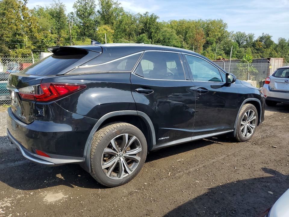 2021 Lexus RX — VIN 2T2HGMDAXMC069696, фото 3