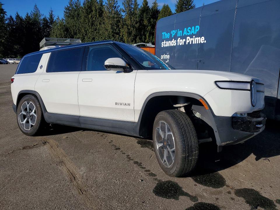 2024 Rivian R1S — VIN 7PDSGCBA3RN030999, şəkil 4