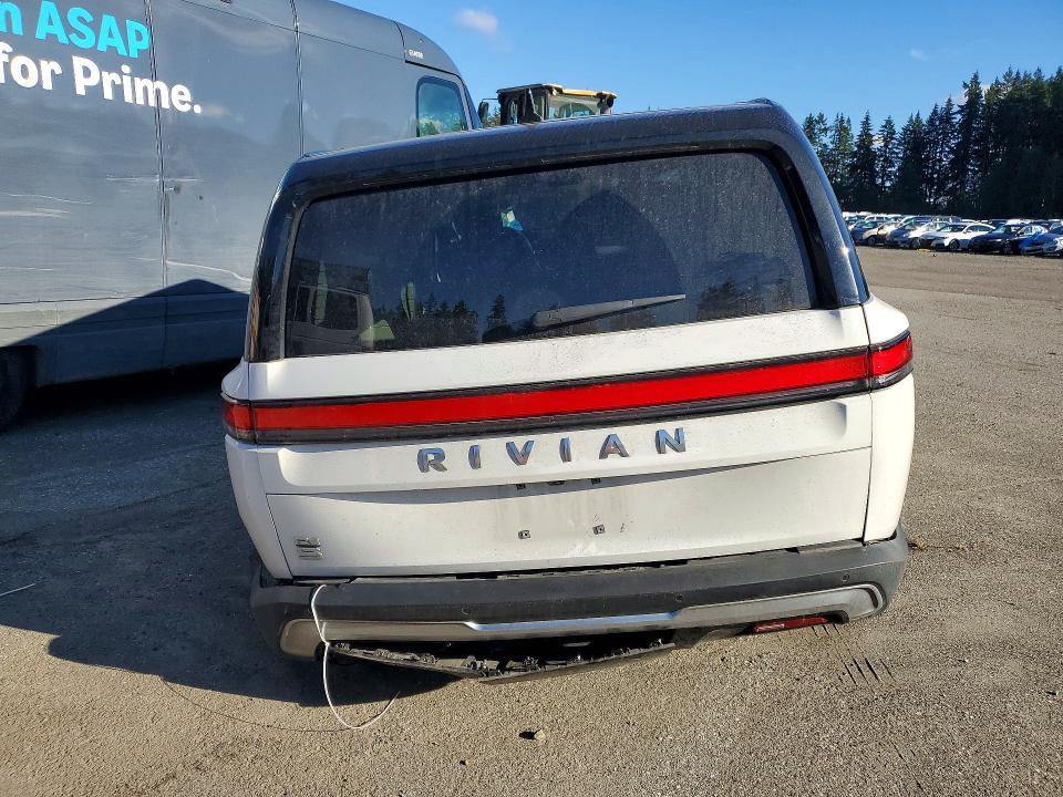 2024 Rivian R1S — VIN 7PDSGCBA3RN030999, şəkil 6