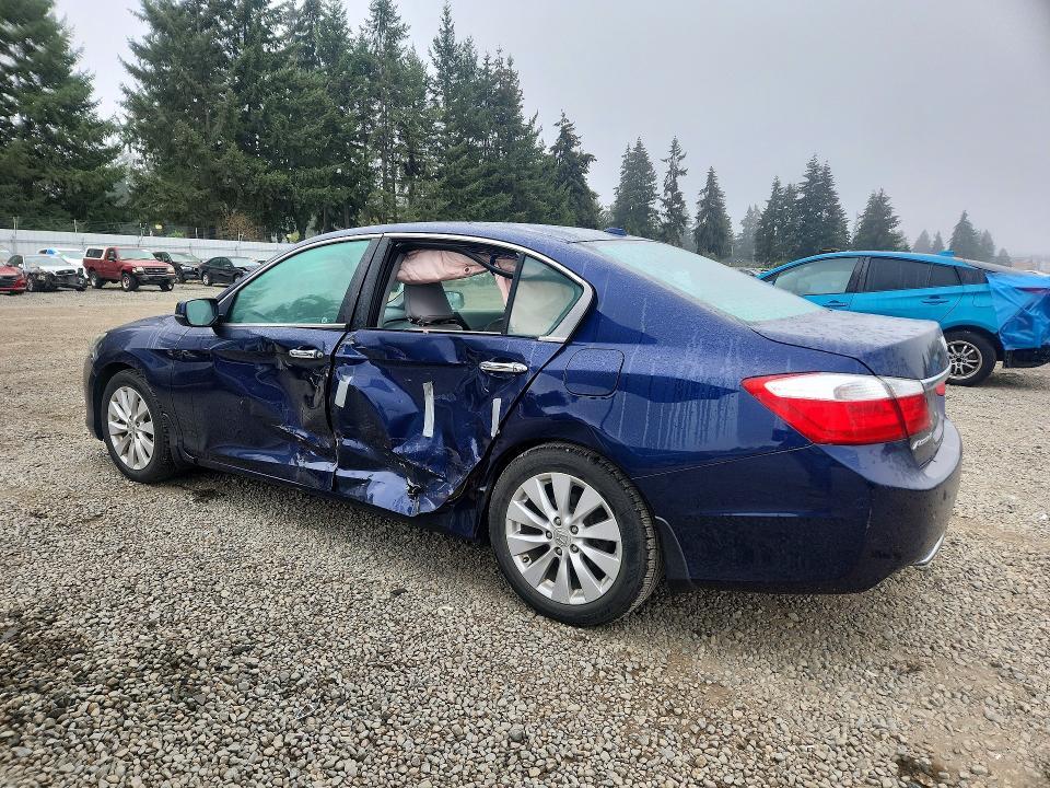 1HGCR2F80DA158366 2013 Honda Accord photo no. 2