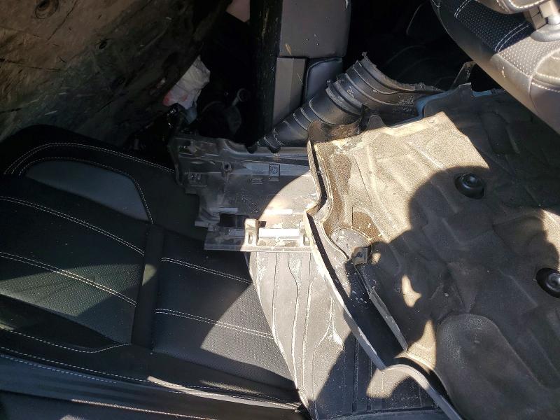 2018 Land Rover Range Rover — VIN SALYL2RV9JA752837, şəkil 12
