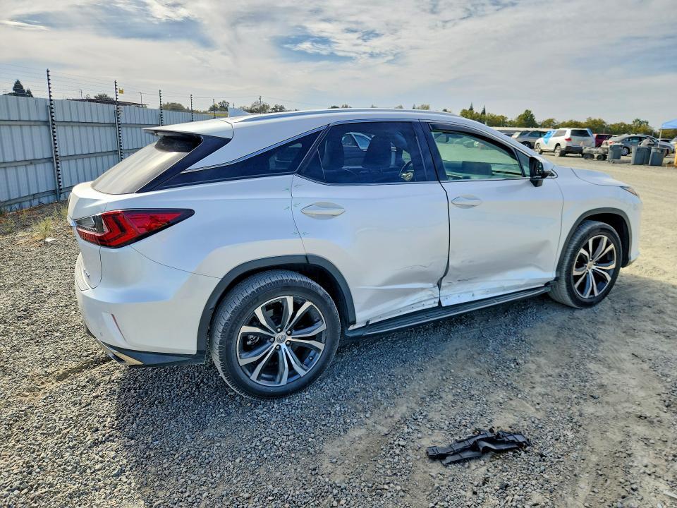 2017 Lexus RX — VIN 2T2BZMCA4HC061875, şəkil 3