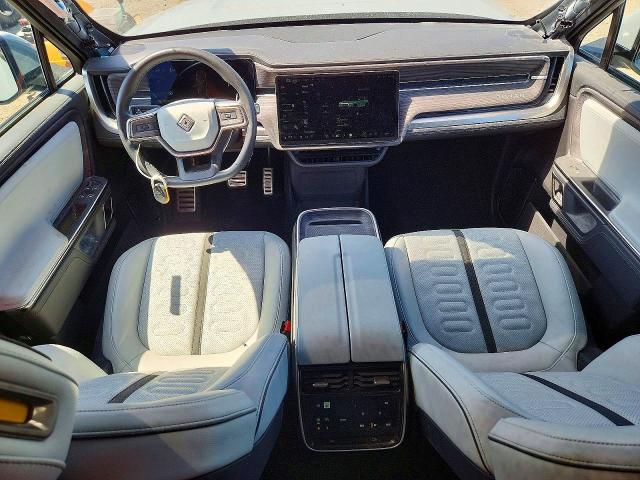 7PDSGABA5PN023814 2023 Rivian R1S photo no. 8