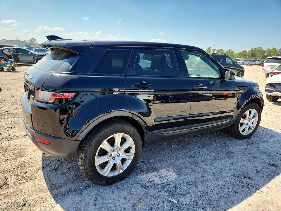 SALVP2BG1HH191635 2017 Land Rover Range Rover photo no. 3