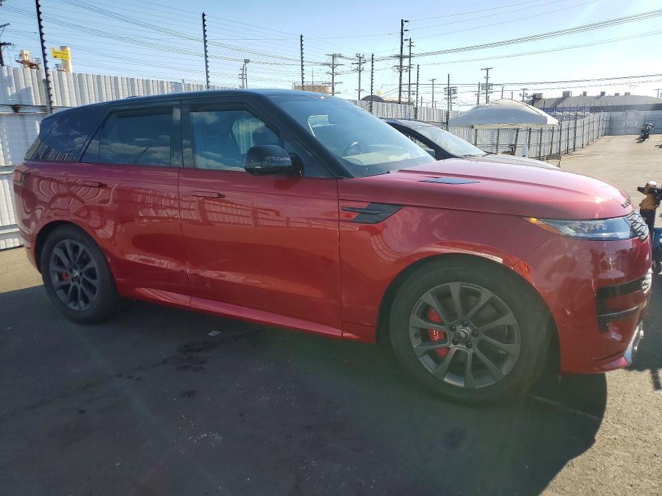 2025 Land Rover Range Rover — VIN SAL1L9FUXSA441537, фото 4