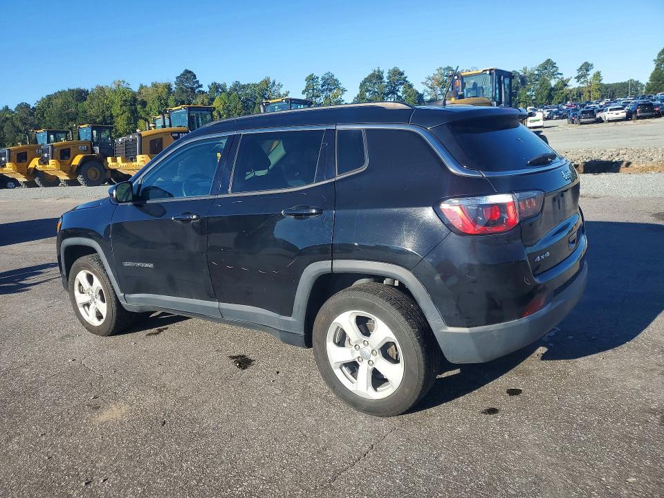 2019 Jeep Compass — VIN 3C4NJDBB7KT650331, şəkil 2