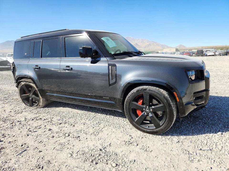 2024 Land Rover Defender — VIN SALEX7EU8R2293968, фото 4