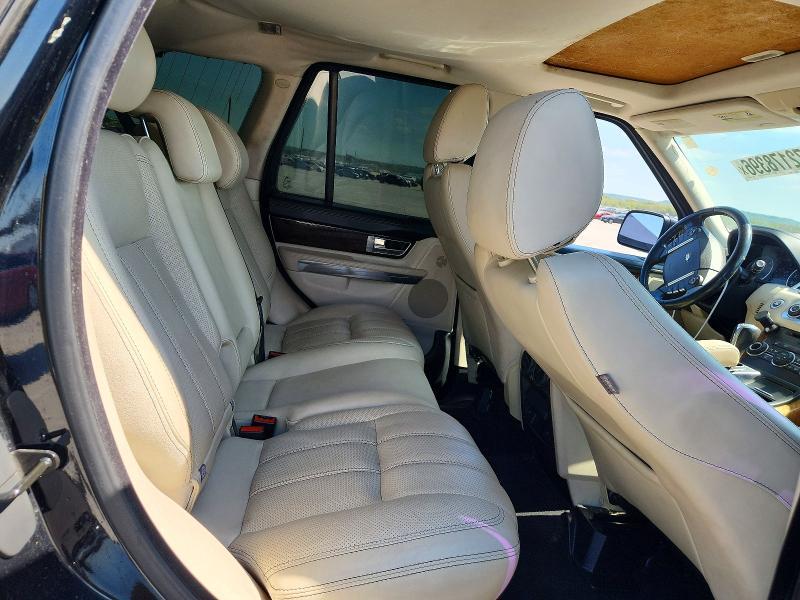 SALSK2D47CA719118 2012 Land Rover Range Rover photo no. 10