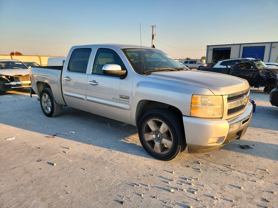 3GCRCSE00AG289185 2010 Chevrolet Silverado photo no. 4