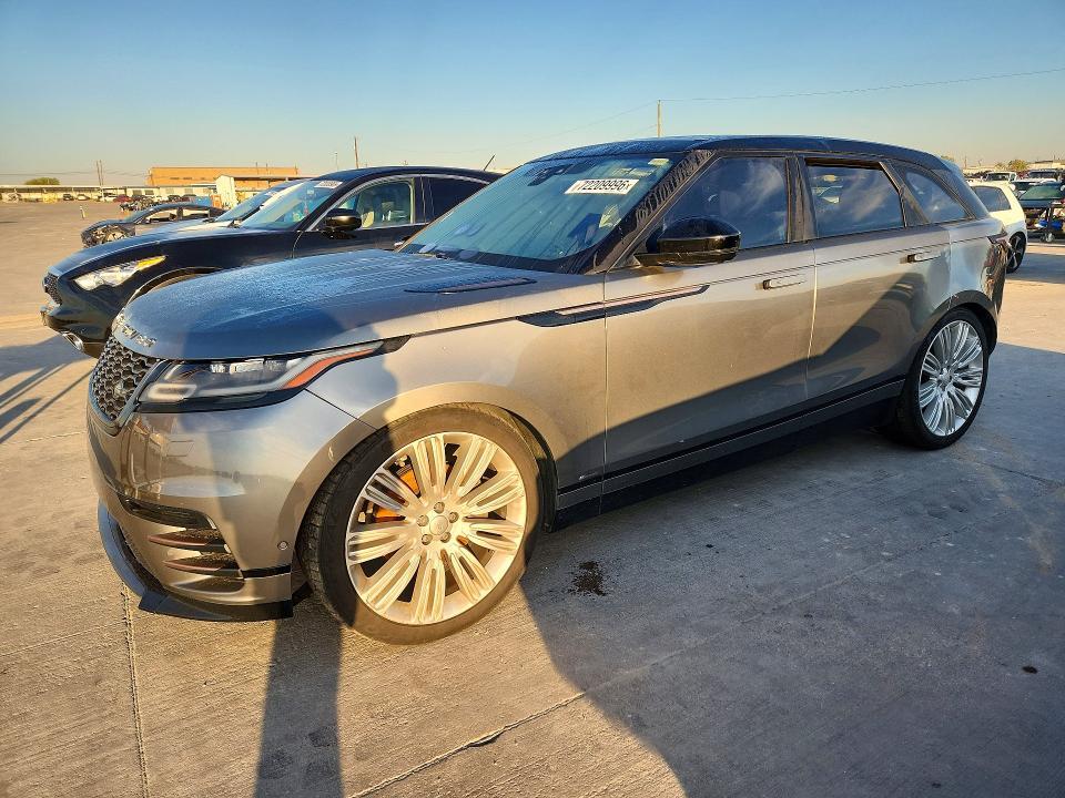 2018 Land Rover Range Rover — VIN SALYL2RV9JA753910, фото 1