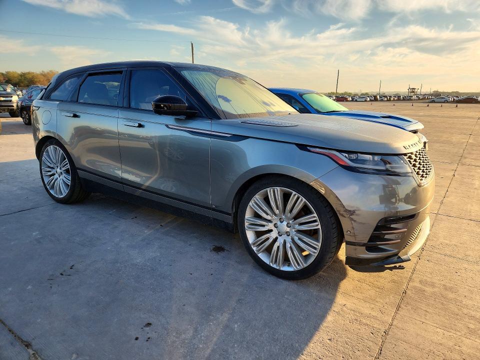 2018 Land Rover Range Rover — VIN SALYL2RV9JA753910, фото 4