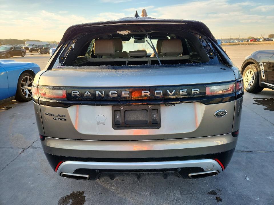2018 Land Rover Range Rover — VIN SALYL2RV9JA753910, фото 6