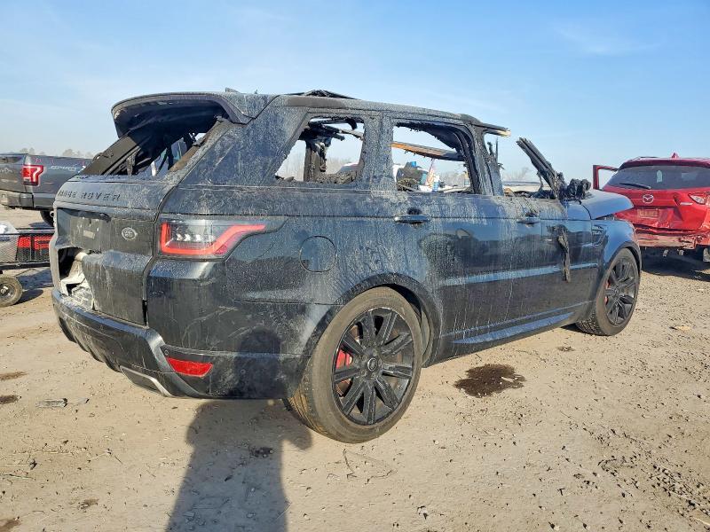 SALWR2RE2JA182024 2018 Land Rover Range Rover photo no. 3
