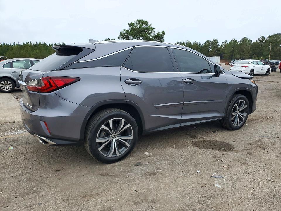 2018 Lexus RX — VIN 2T2ZZMCA5JC117424, фото 3
