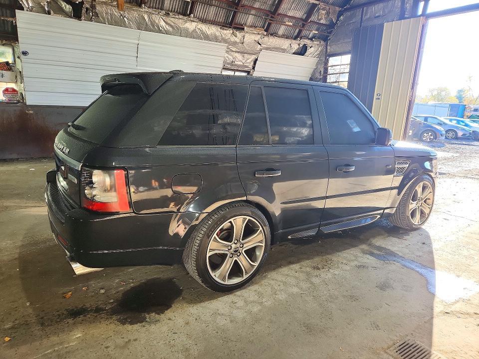 SALSP2E41CA726663 2012 Land Rover Range Rover photo no. 3