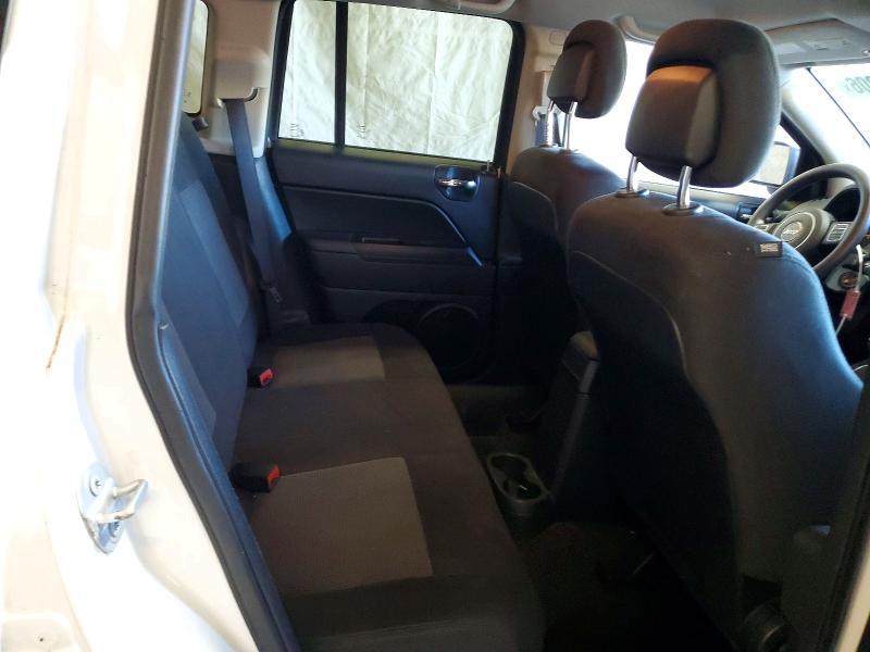 2016 Jeep Compass — VIN 1C4NJDBB2GD741925, şəkil 11