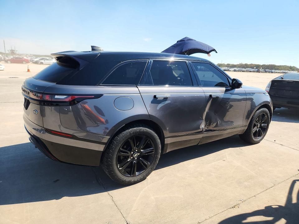 SALYB2RXXJA733265 2018 Land Rover Range Rover photo no. 3