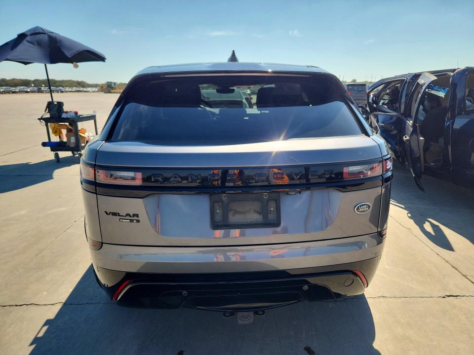 SALYB2RXXJA733265 2018 Land Rover Range Rover photo no. 6