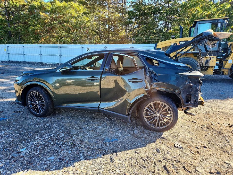 2T2BAMCA1SC119536 2025 Lexus RX photo no. 2