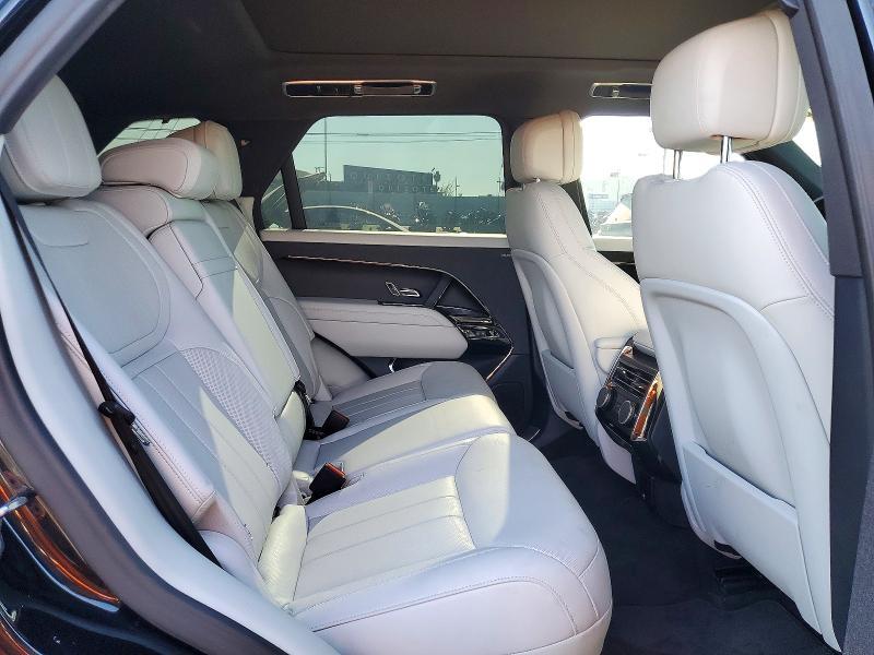 2024 Land Rover Range Rover — VIN SAL1P9EU0RA421037, şəkil 11