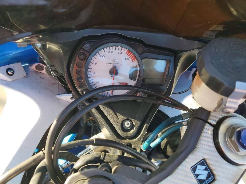 JS1GR7KA362102242 2006 Suzuki GSX-R750 photo no. 7