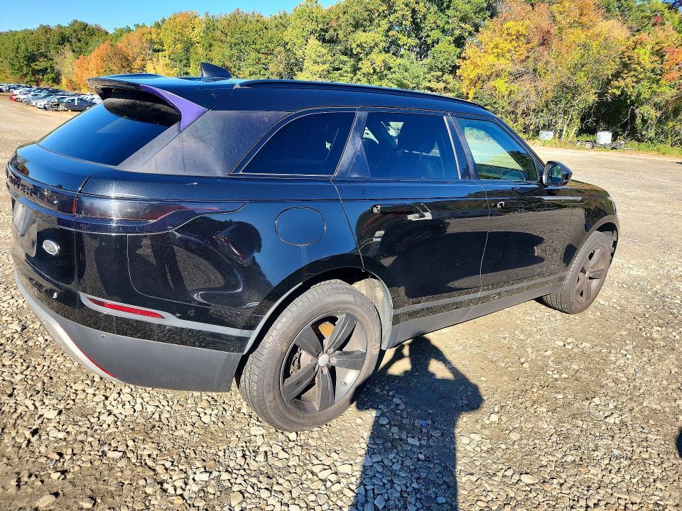 2018 Land Rover Range Rover — VIN SALYB2RN2JA770941, фото 3