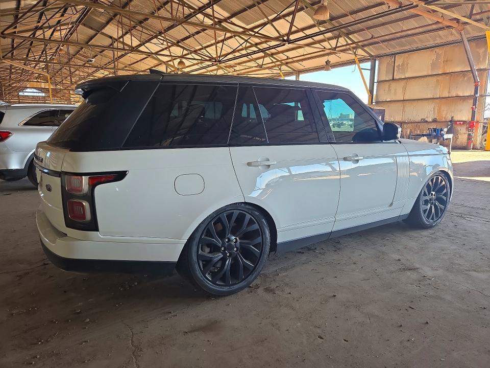 2018 Land Rover Range Rover — VIN SALGS2RE0JA383218, şəkil 3