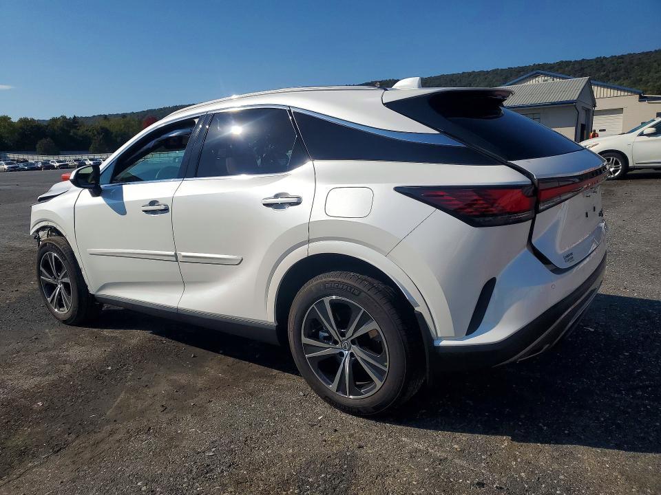 2026 Lexus RX — VIN 2T2BBMCA2TC131130, фото 2