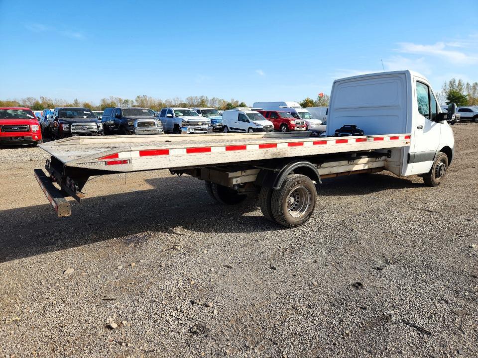 2019 Mercedes-Benz Sprinter — VIN WDAPF4CD9KN025829, фото 3