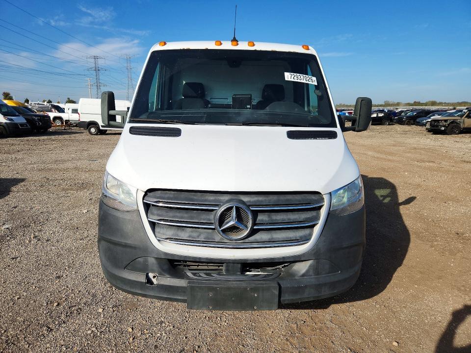 2019 Mercedes-Benz Sprinter — VIN WDAPF4CD9KN025829, фото 5