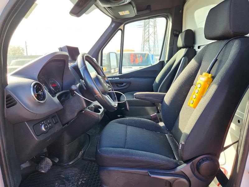 2019 Mercedes-Benz Sprinter — VIN WDAPF4CD9KN025829, фото 7