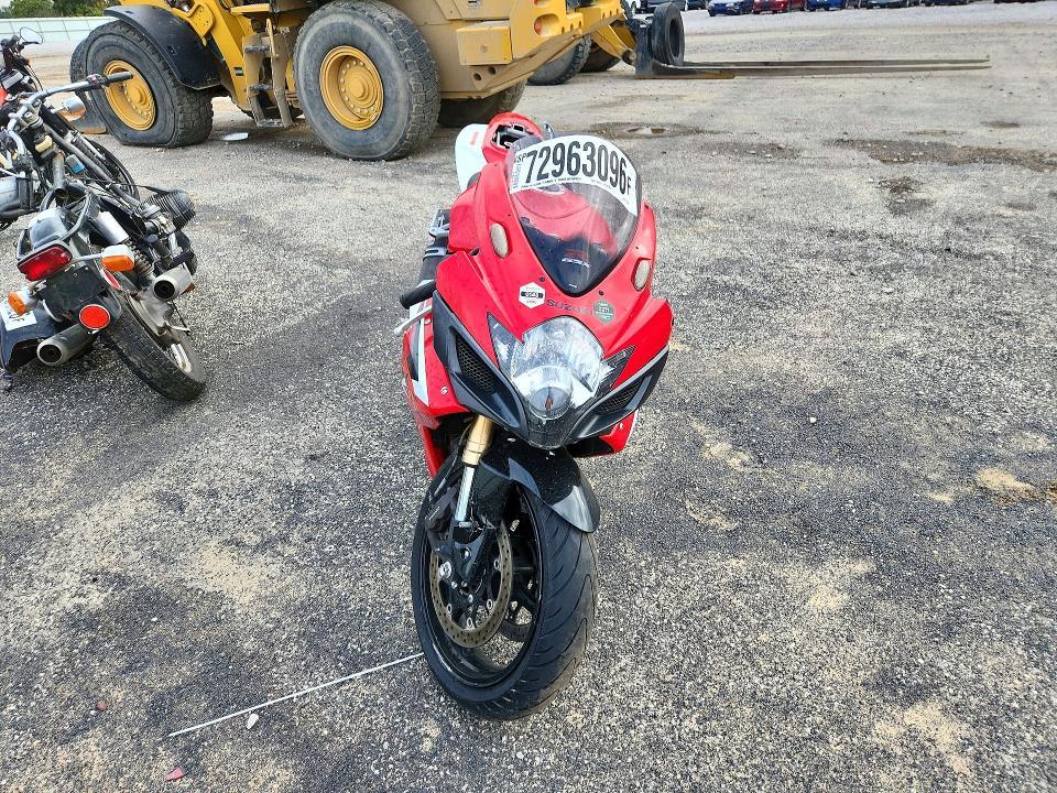 JS1GN7DA872126501 2007 Suzuki GSX-R600 photo no. 2