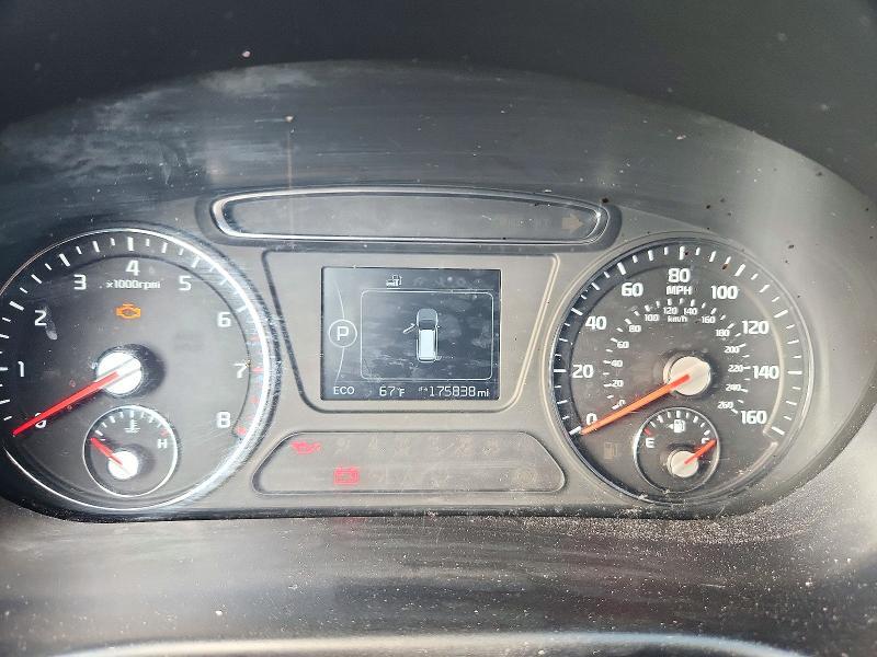 2016 KIA Sorento — VIN 5XYPGDA39GG054976, şəkil 9