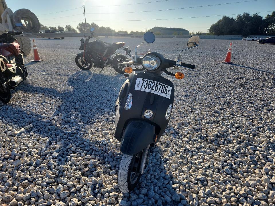 RFBG1G100JB220458 2018 Kymco Usa Inc Compagno photo no. 2