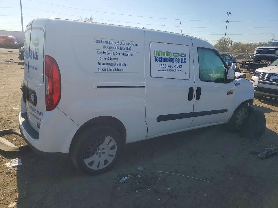2016 RAM Promaster — VIN ZFBERFBT5G6C51390, şəkil 3