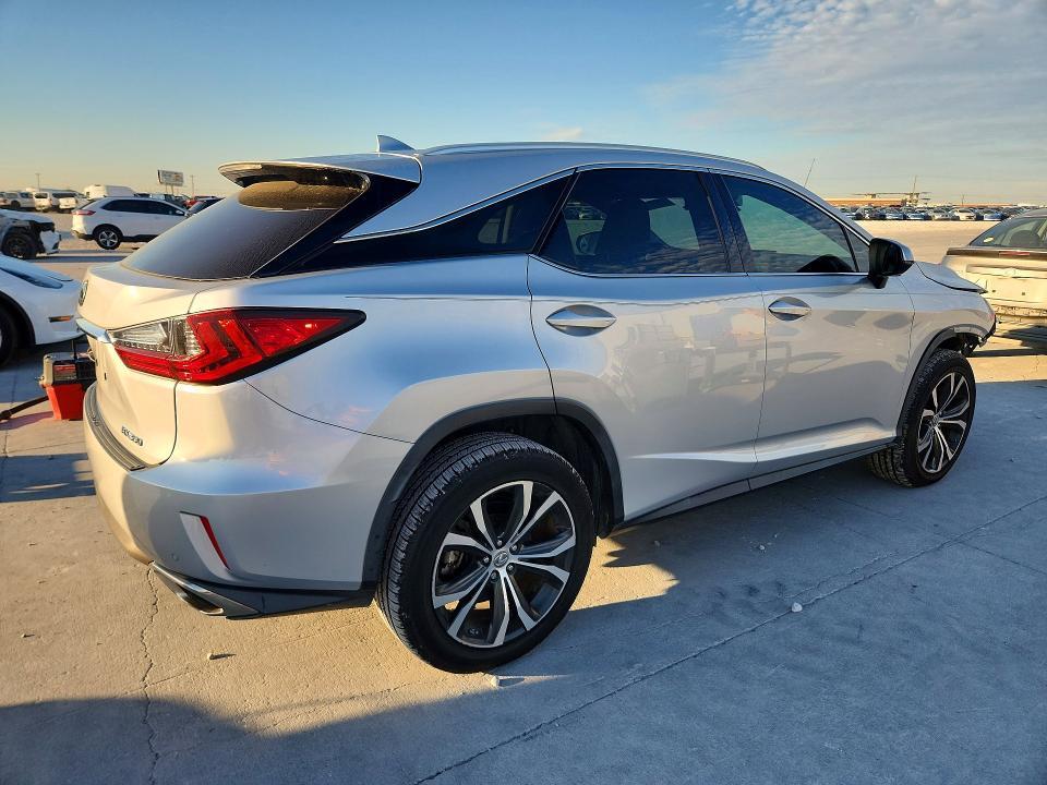 2017 Lexus RX — VIN 2T2BZMCA3HC092454, şəkil 3