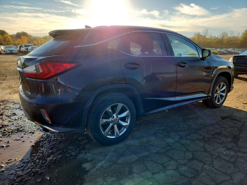 2018 Lexus RX — VIN JTJBZMCA6J2037597, şəkil 3