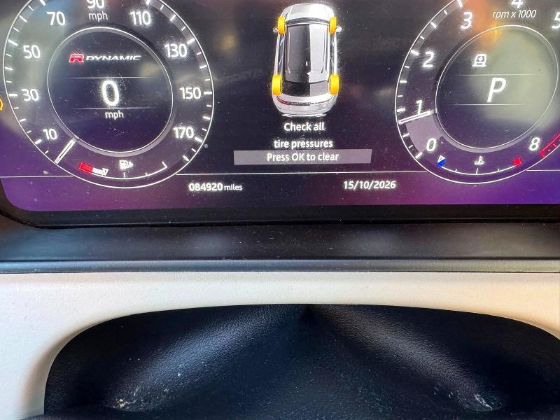 2018 Land Rover Range Rover — VIN SALYM2RV2JA749503, şəkil 12